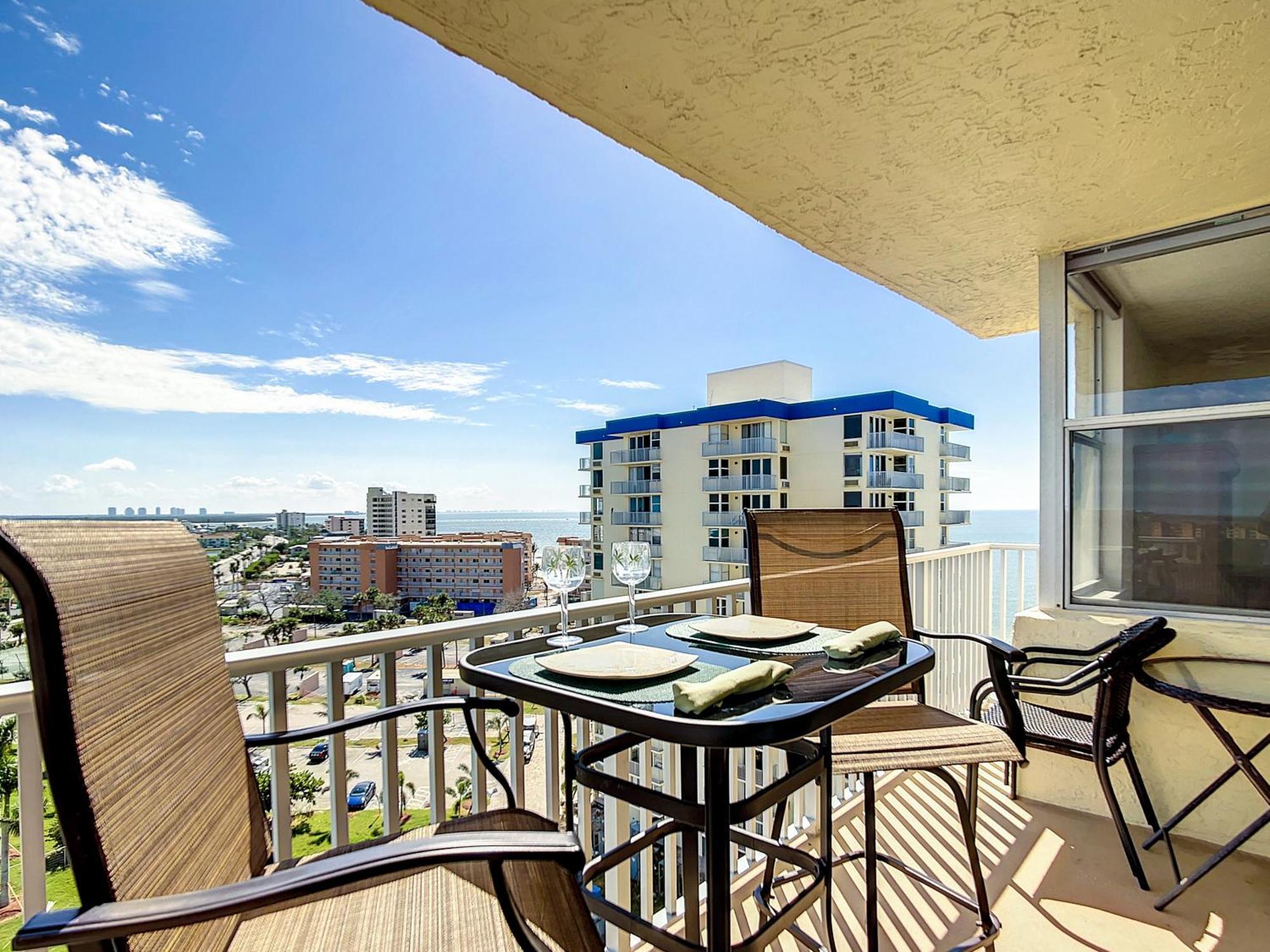 Welcome To The Paradise Fort Myers Beach Exterior photo